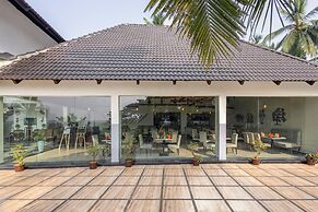 Sterling Palavelli Godavari