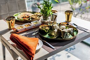 Sterling Palavelli Godavari