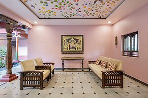 Sterling Palavelli Godavari