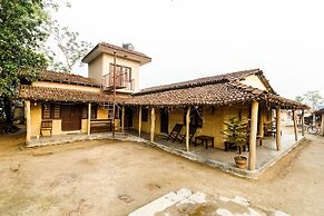 Tharu 20for7 Holiday House