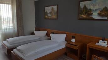 Hotel Alt Steinbach