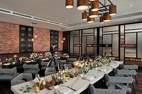 Hotel Stripes Kuala Lumpur, Autograph Collection