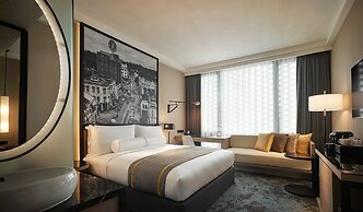Hotel Stripes Kuala Lumpur, Autograph Collection