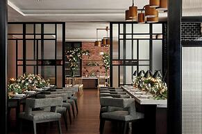 Hotel Stripes Kuala Lumpur, Autograph Collection