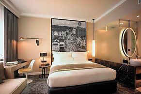 Hotel Stripes Kuala Lumpur, Autograph Collection