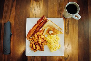 Holiday Inn Paducah Riverfront by IHG