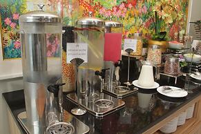 Atrium Premiere Hotel Cilacap