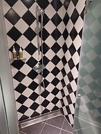 CHECK inn Taipei Main Station