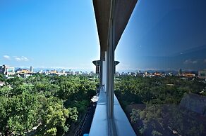 CHECK inn Taipei Main Station