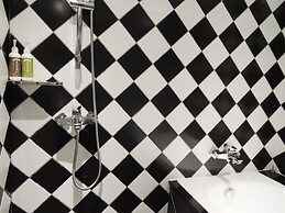 CHECK inn Taipei Main Station