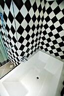 CHECK inn Taipei Main Station