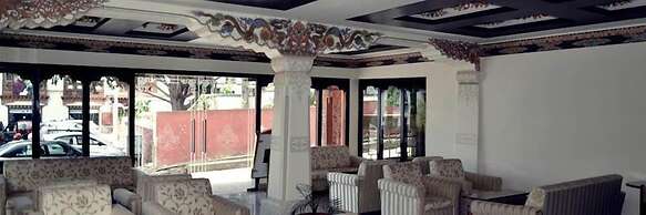 Pedling Hotel
