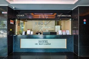 Charlot Castle Hotel