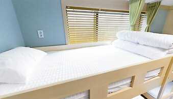 Paulownia Hostel & Guest House