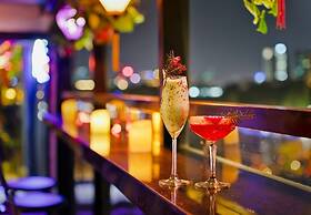 Bella Premier Hotel & Rooftop Skybar