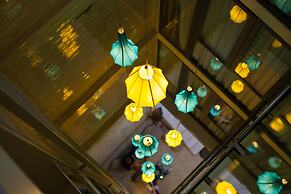 Bella Premier Hotel & Rooftop Skybar