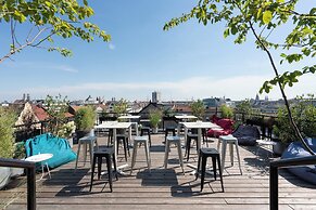 Ruby Lilly Hotel Munich