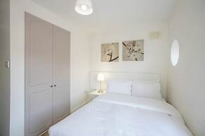 Grand Canal District Apartments