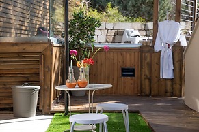 Osnata Boutique Suites