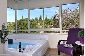 Osnata Boutique Suites