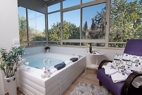 Osnata Boutique Suites