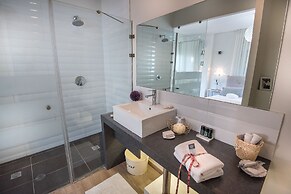 Osnata Boutique Suites