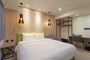 Green Hotel - West District