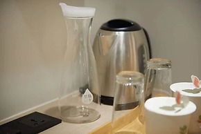 Green Hotel - West District