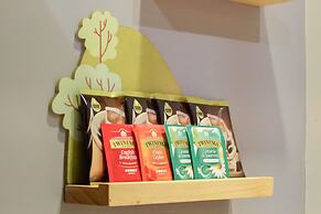 Green Hotel - West District