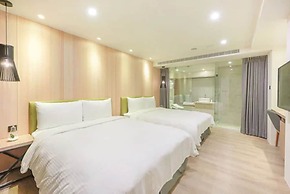 Green Hotel - West District