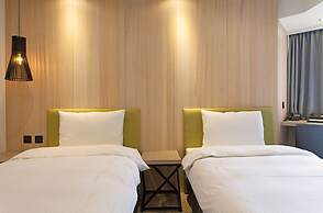 Green Hotel - West District