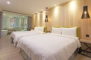 Green Hotel - West District