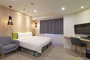 Green Hotel - West District