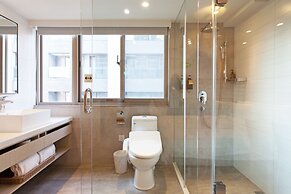 Green Hotel - West District