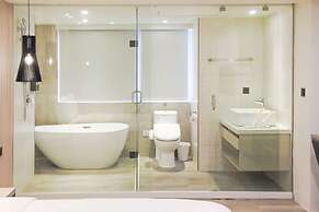 Green Hotel - West District