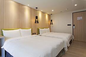 Green Hotel - West District