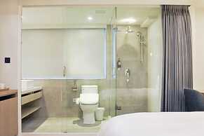 Green Hotel - West District