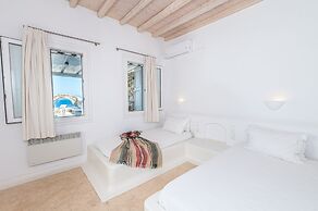 Golden Sunset Villas