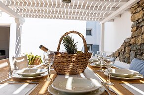 Golden Sunset Villas