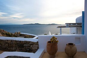 Golden Sunset Villas