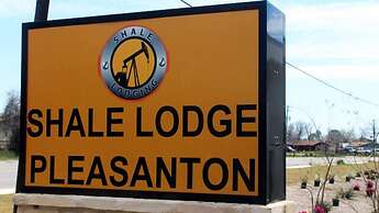 Shale Lodge Pleasanton