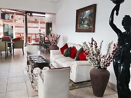 Hostal Casa San Miguel Traveler's House