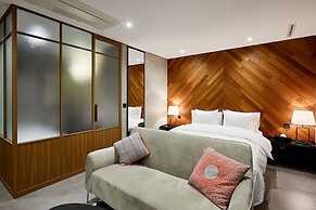 Hotel The Artist Yeoksam