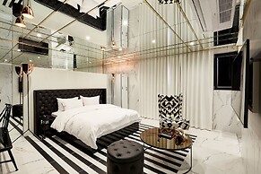 Hotel The Artist Yeoksam