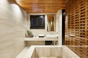 Hotel The Artist Yeoksam