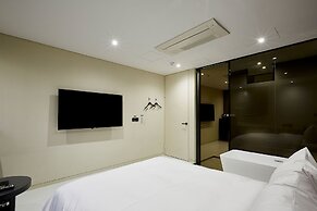 Hotel The Artist Yeoksam