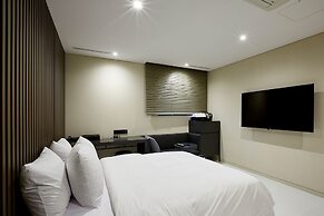 Hotel The Artist Yeoksam