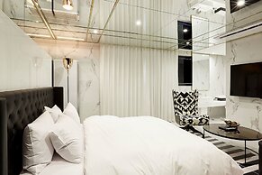 Hotel The Artist Yeoksam