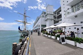 Pelicanstay at Auckland Viaduct Harbour