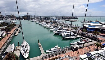 Pelicanstay at Auckland Viaduct Harbour